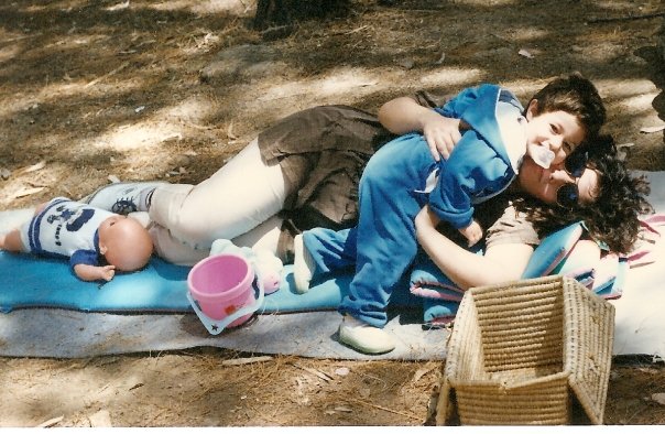 1928733_52261644570_779_n